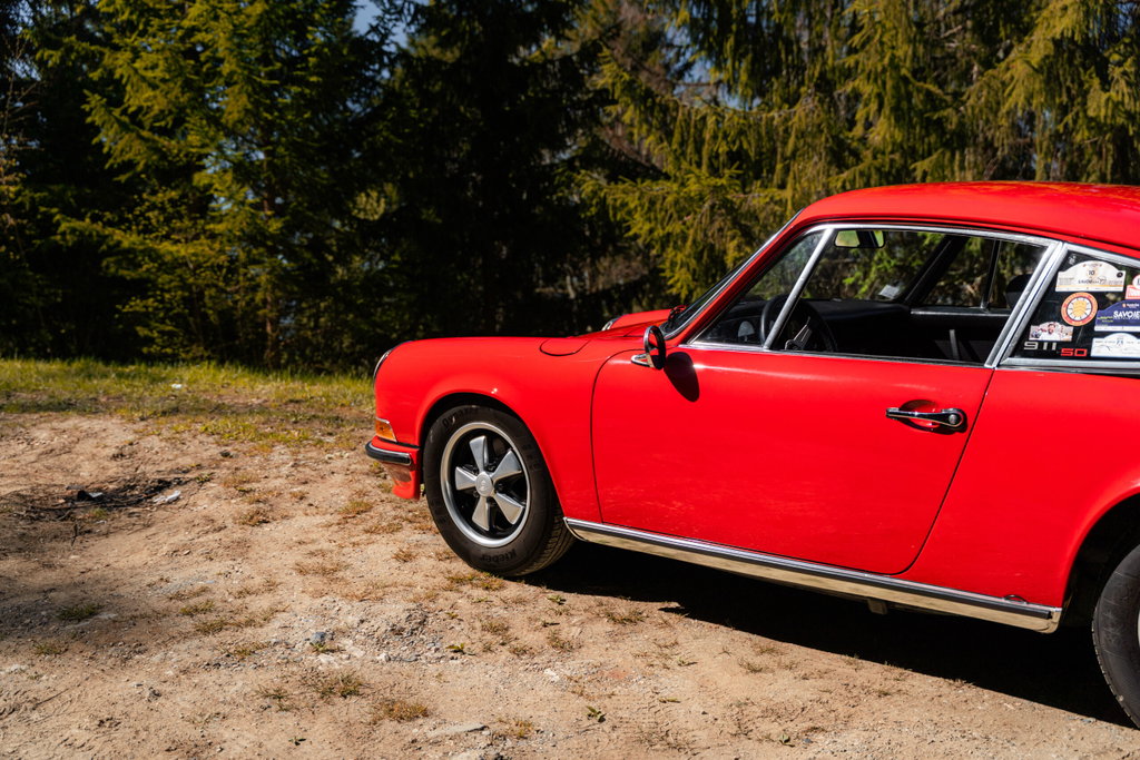 Porsche 911 E