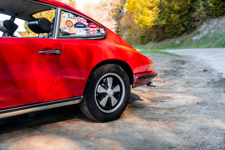 Porsche 911 E