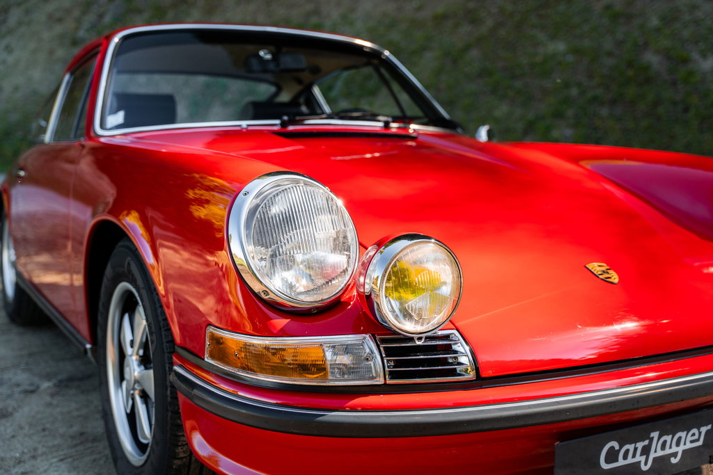 Porsche 911 E