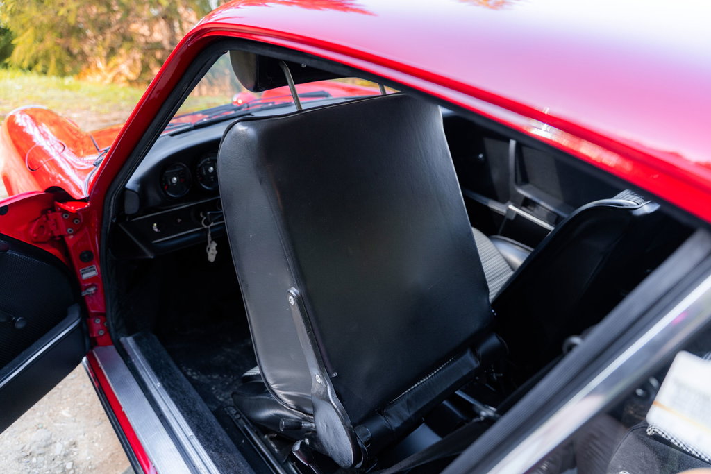 Porsche 911 E