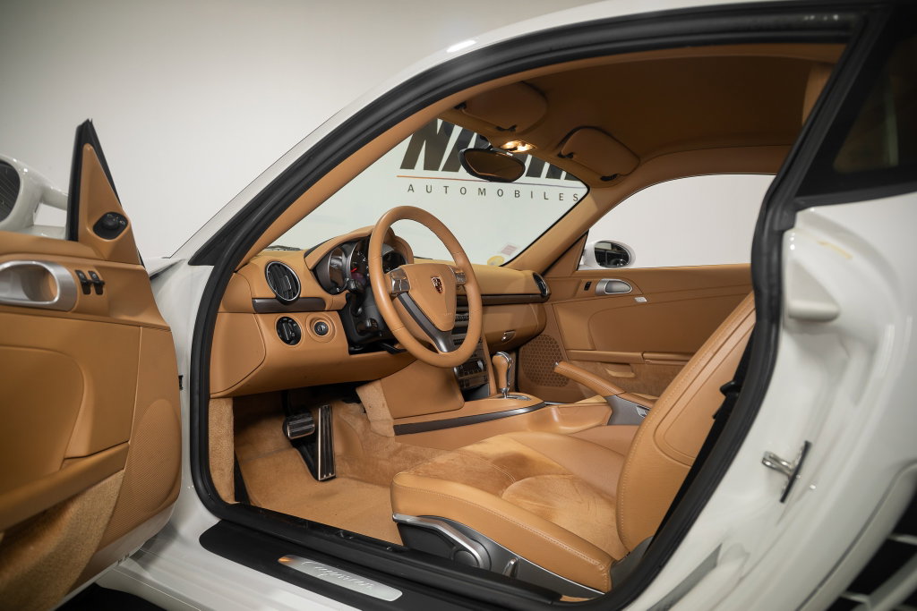 Porsche 987 Cayman