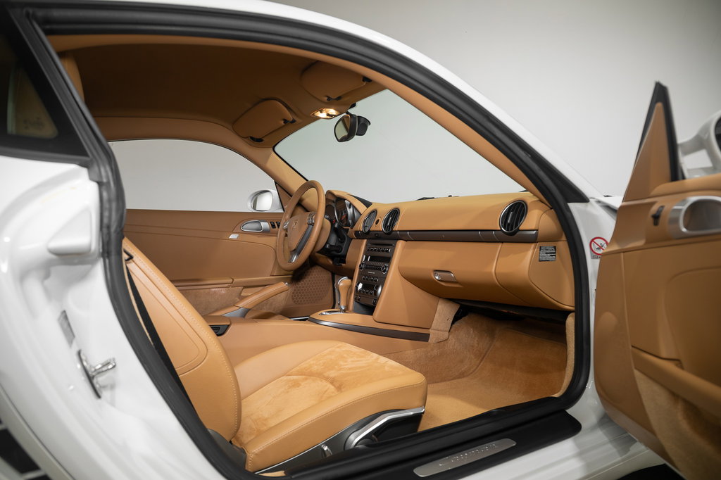 Porsche 987 Cayman