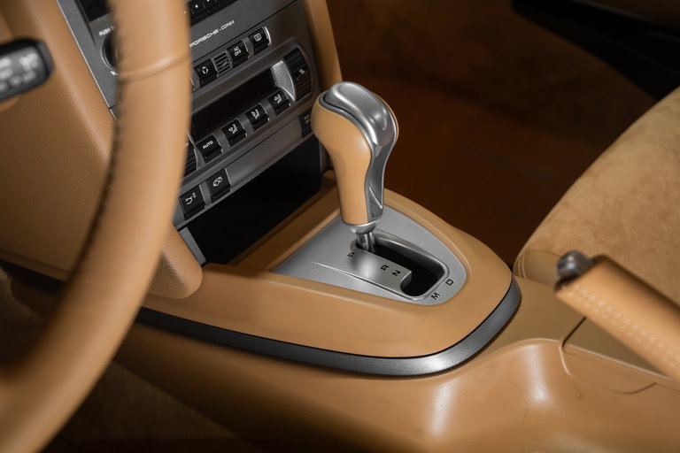 Porsche 987 Cayman