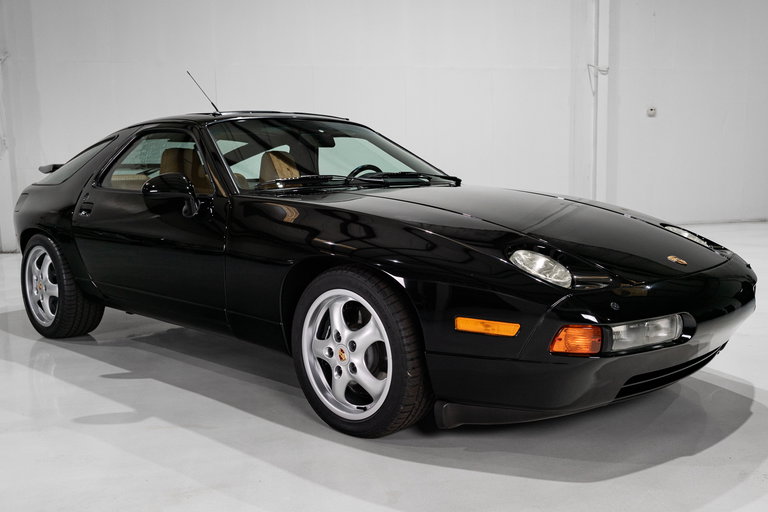 Porsche 928 GTS