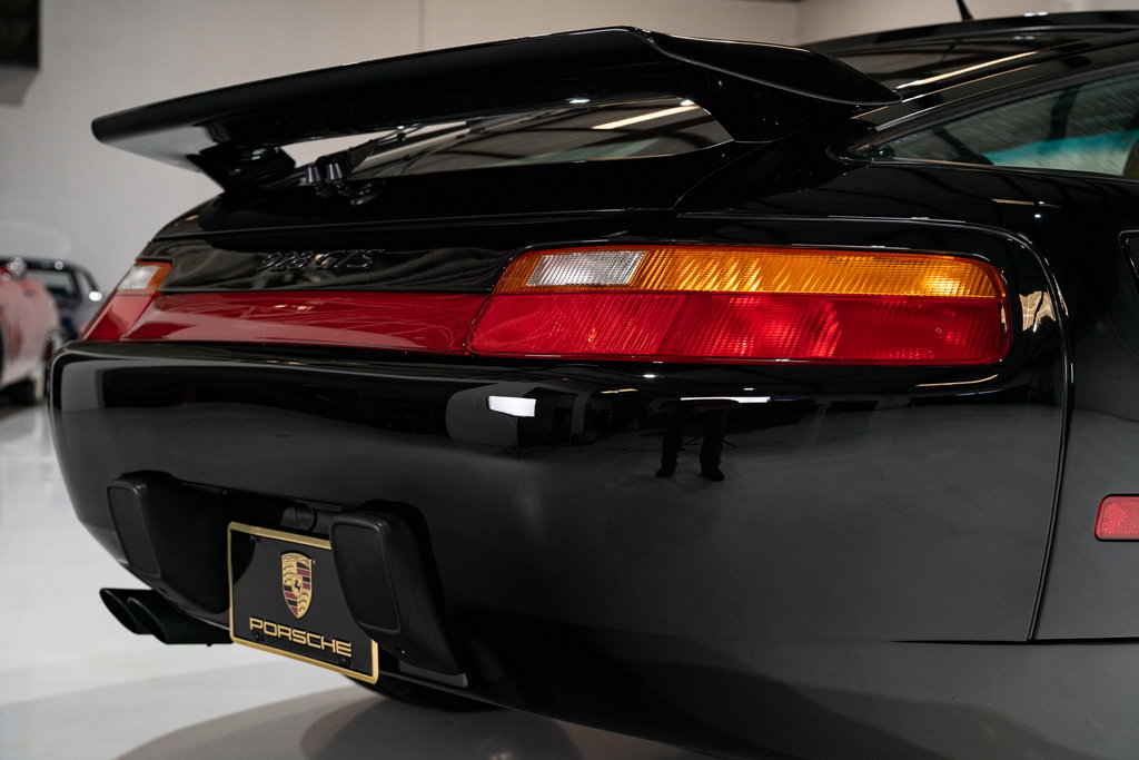 Porsche 928 GTS
