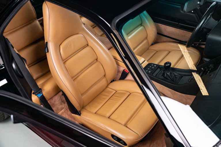 Porsche 928 GTS
