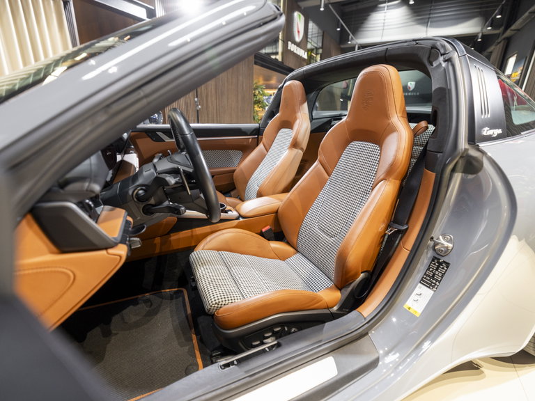 Porsche 992 Targa 4S
