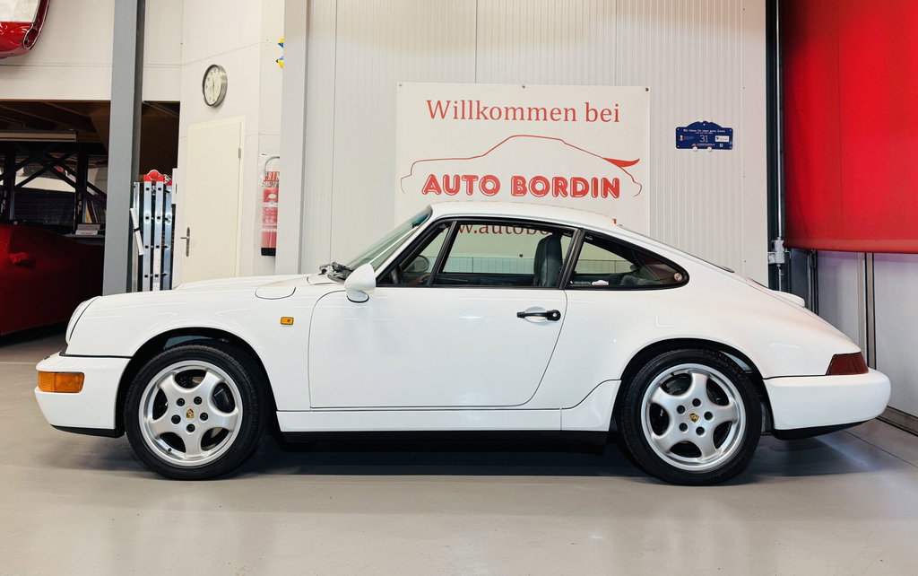 Porsche 964 Carrera 4