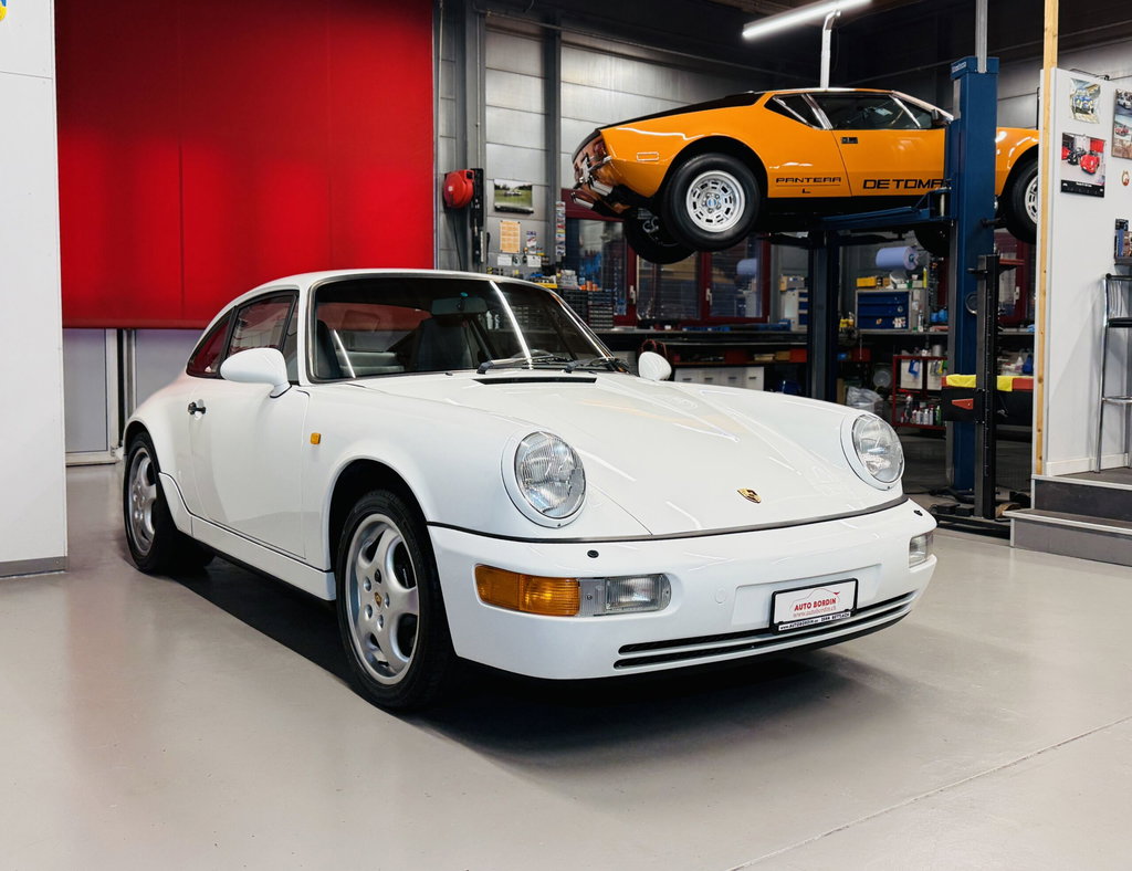 Porsche 964 Carrera 4