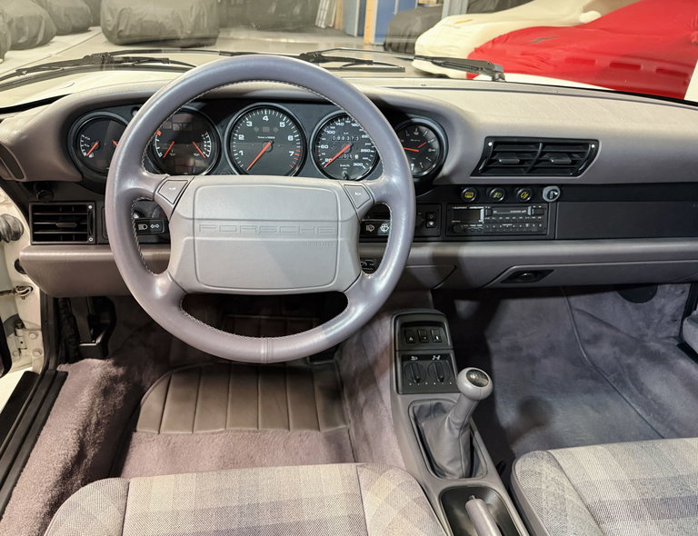 Porsche 964 Carrera 4