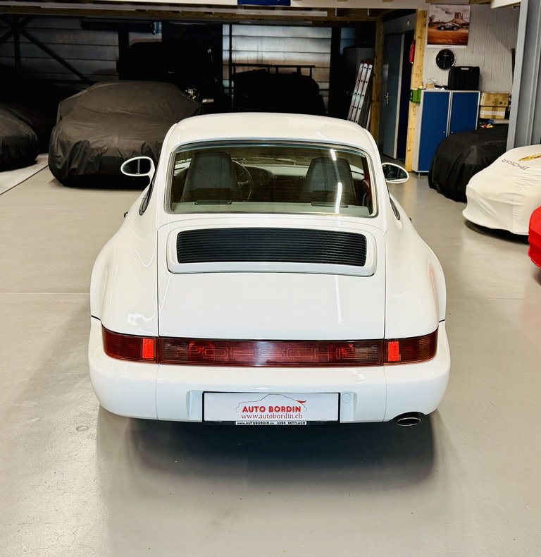 Porsche 964 Carrera 4
