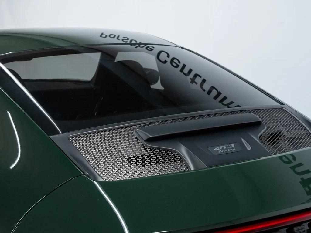 Porsche 992 GT3 Touring