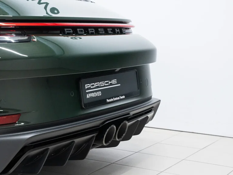 Porsche 992 GT3 Touring