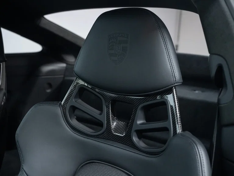 Porsche 992 GT3 Touring