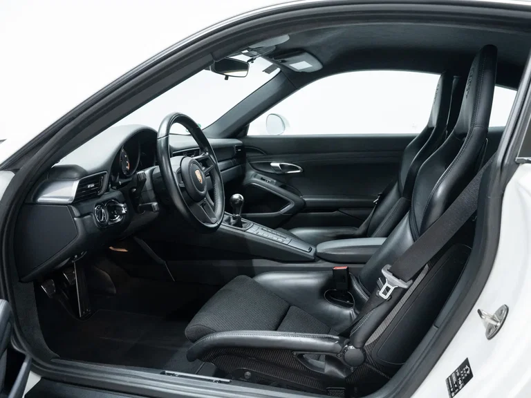 Porsche 991.2 GT3 Touring