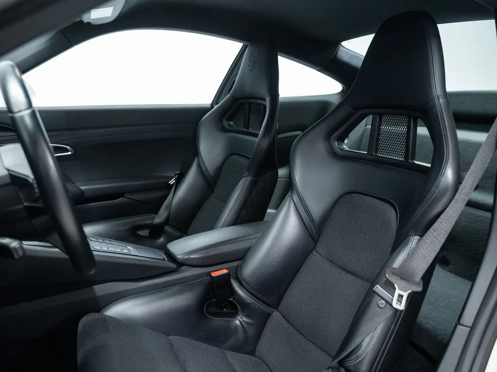 Porsche 991.2 GT3 Touring