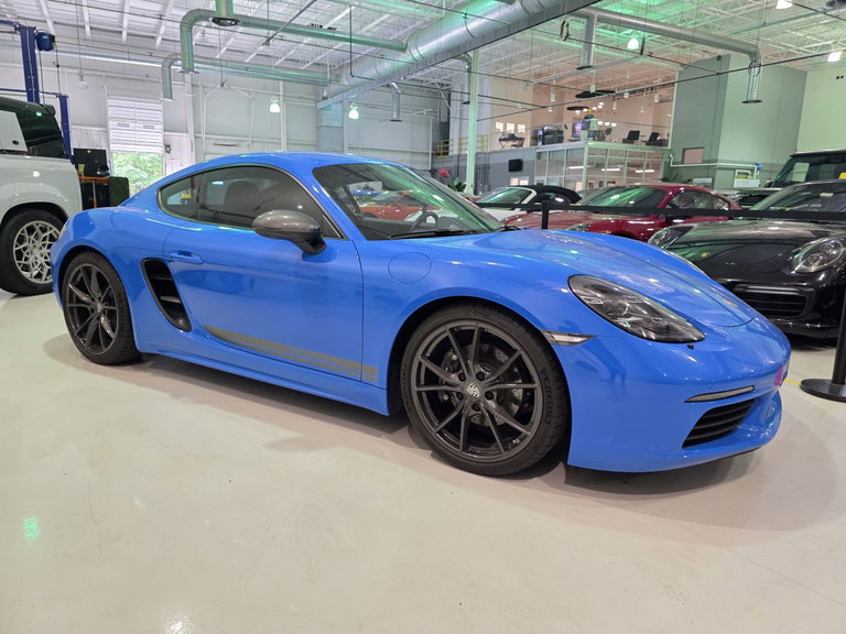 Porsche 718 Cayman