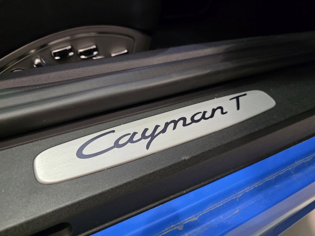 Porsche 718 Cayman