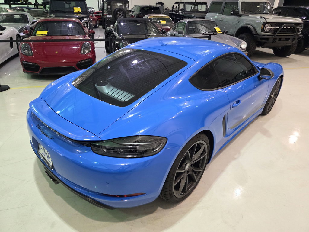 Porsche 718 Cayman