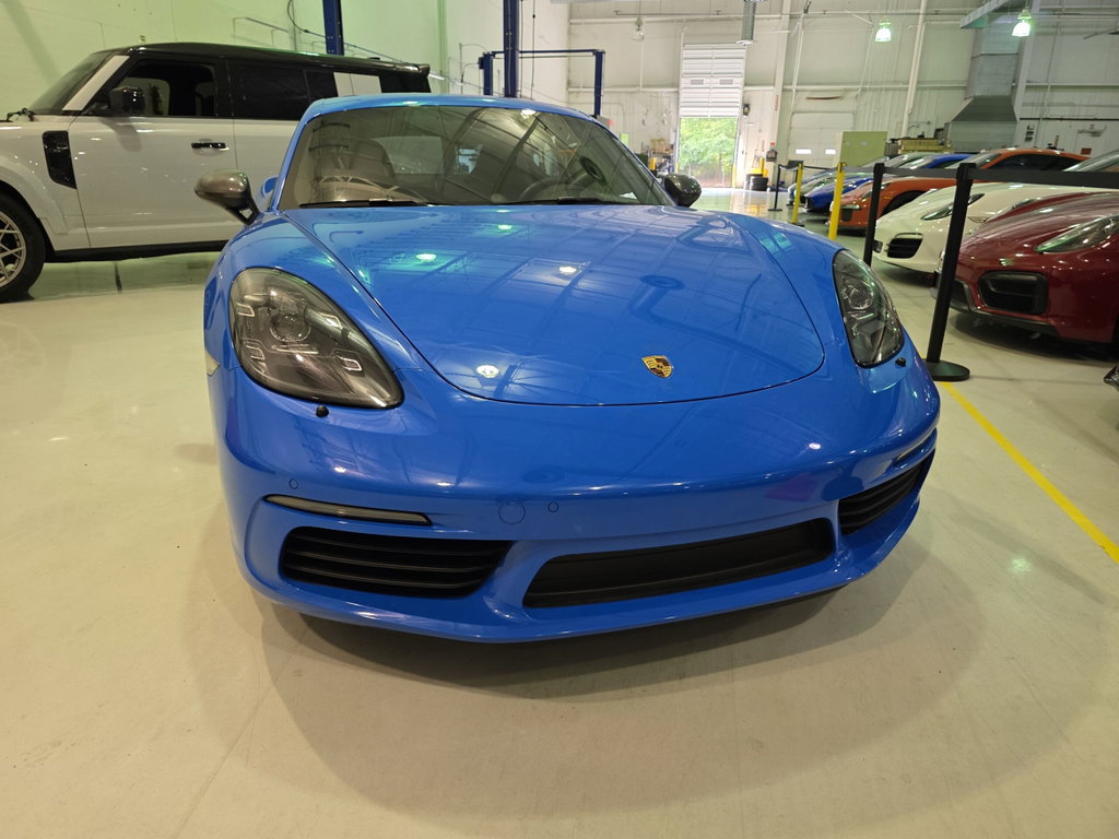 Porsche 718 Cayman