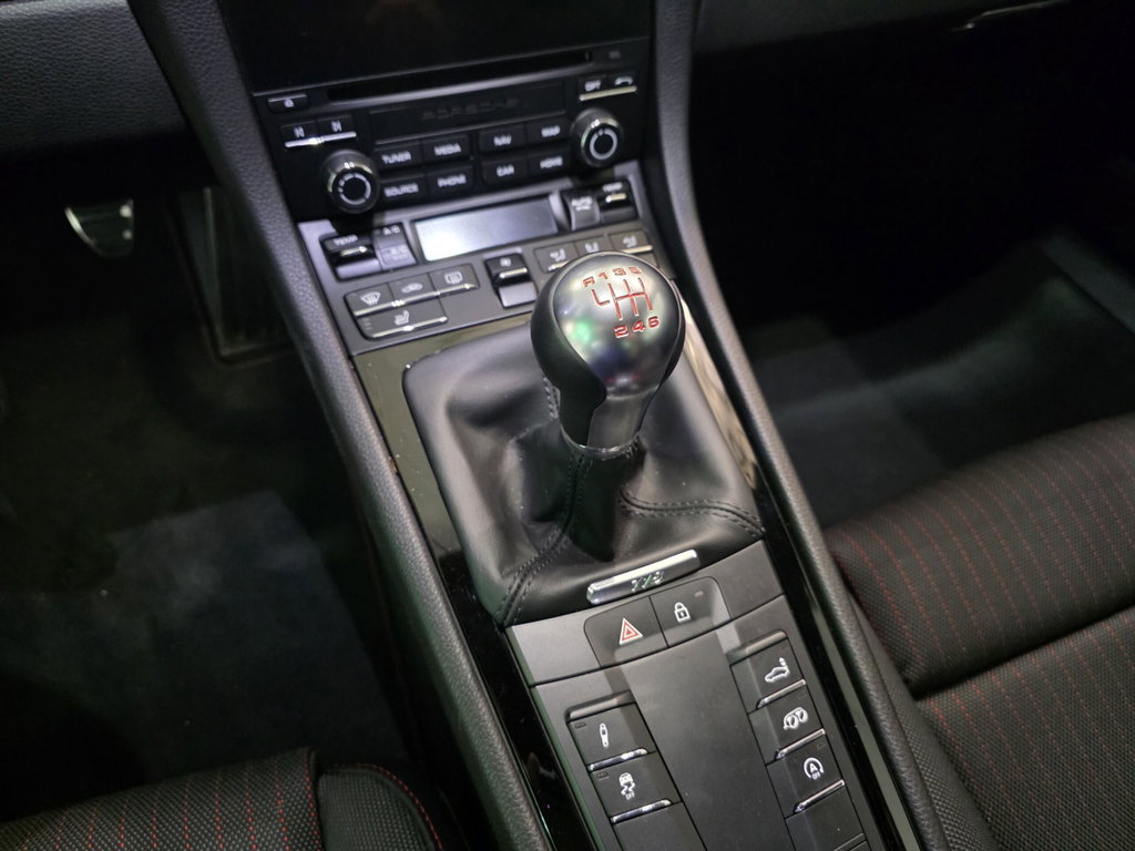 Porsche 718 Cayman