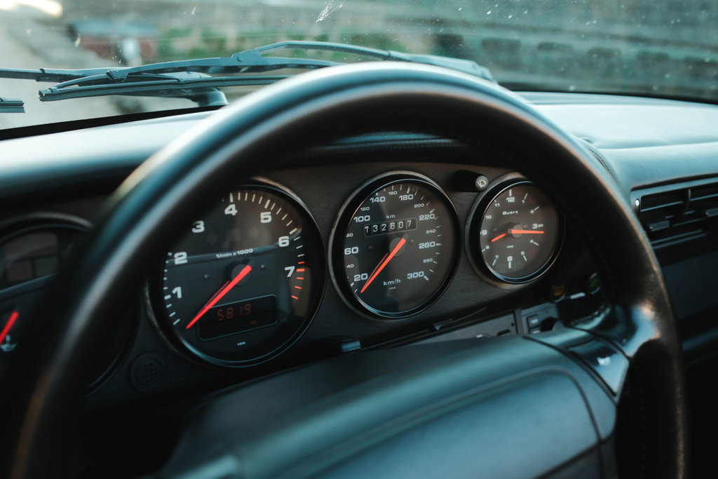 Porsche 964 Carrera 2 Cabrio WTL