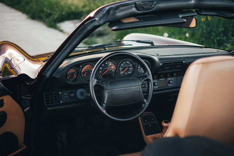 Porsche 964 Carrera 2 Cabrio WTL