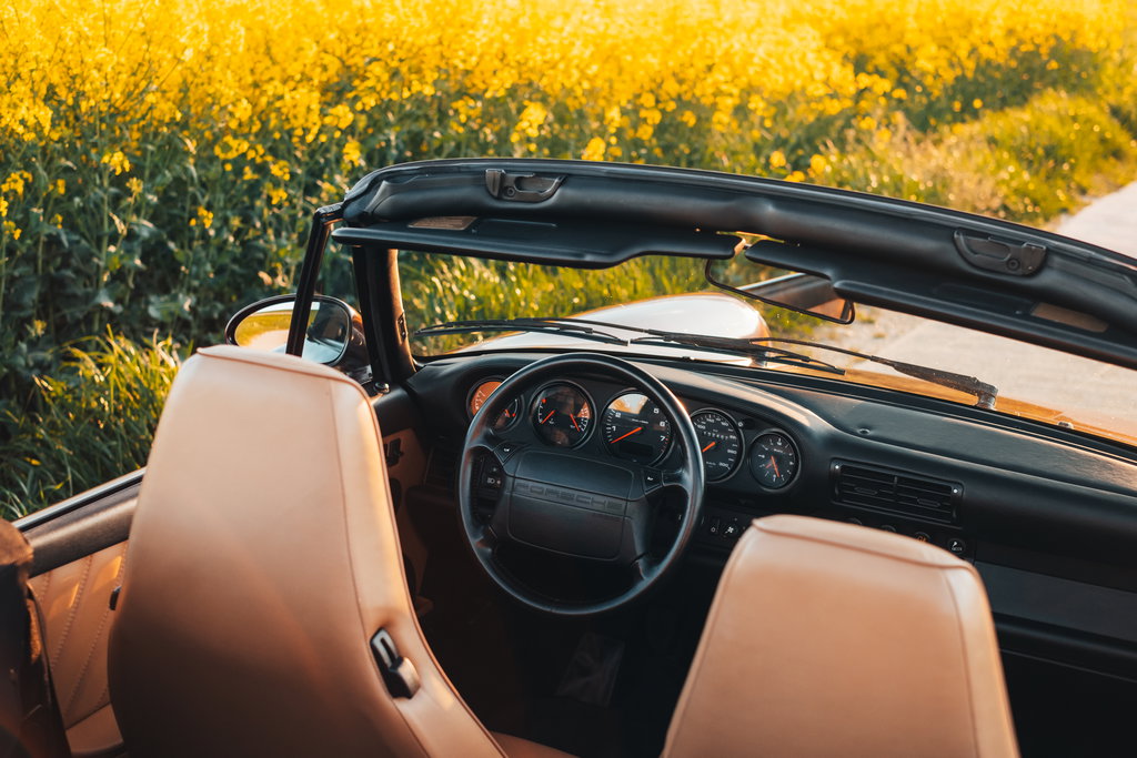Porsche 964 Carrera 2 Cabrio WTL