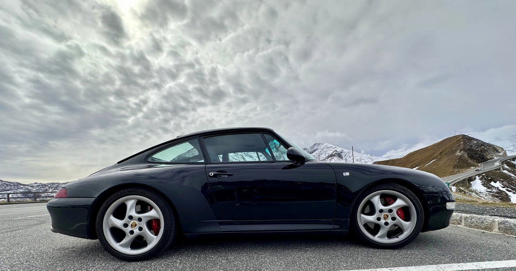 Porsche 993 Carrera 4S