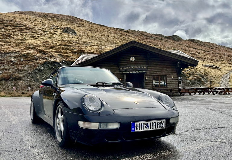 Porsche 993 Carrera 4S
