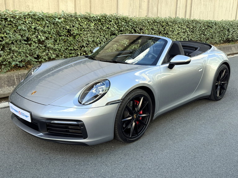 Porsche 992 Carrera 4S