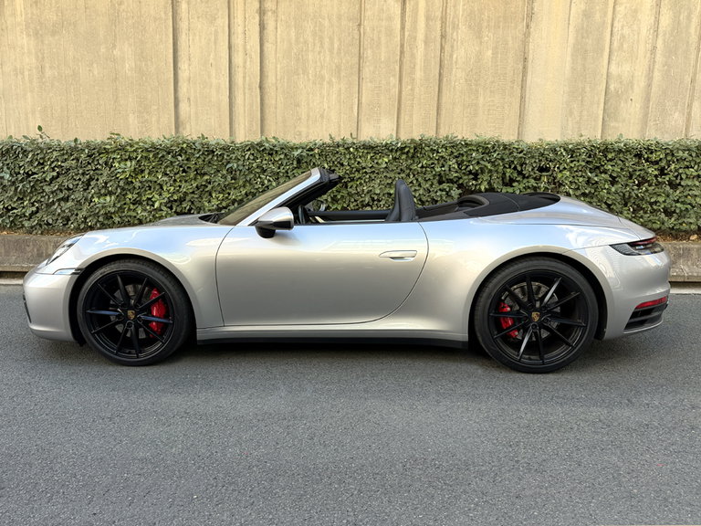 Porsche 992 Carrera 4S