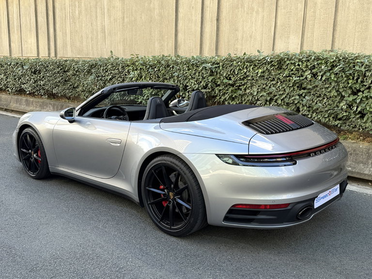 Porsche 992 Carrera 4S