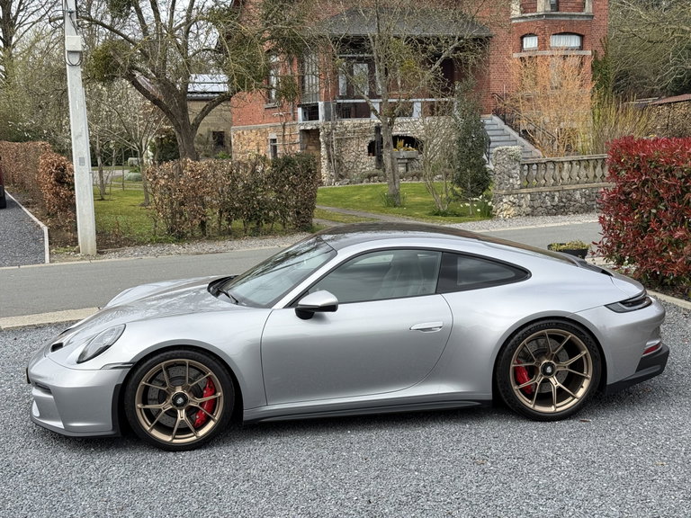 Porsche 992 GT3 Touring