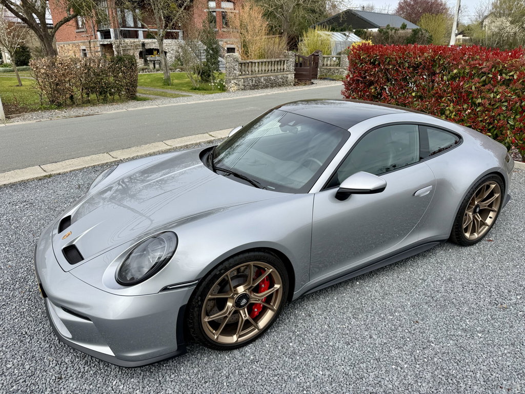 Porsche 992 GT3 Touring