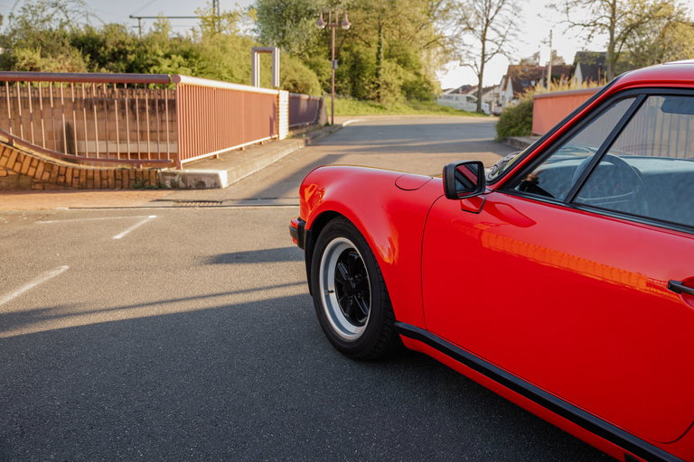 Porsche 911 Carrera 3.2 WTL