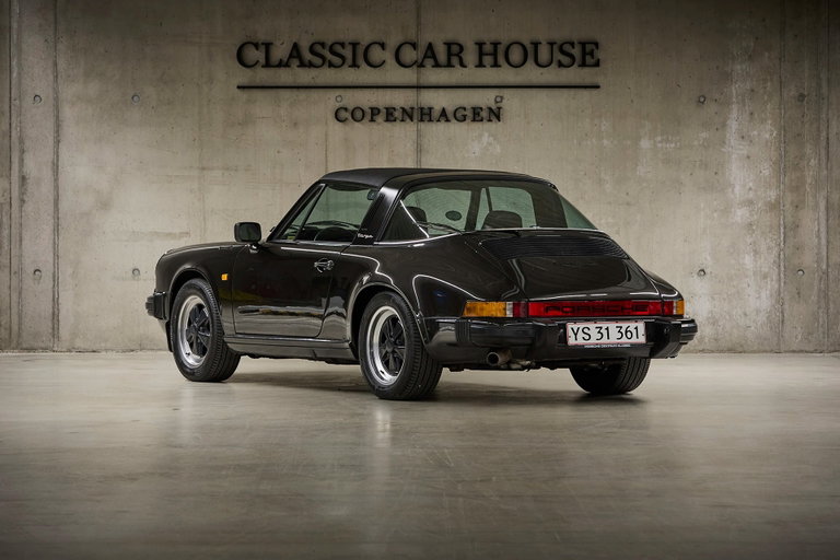 Porsche 911 SC