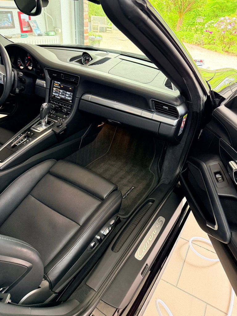 Porsche 991 Carrera 4S