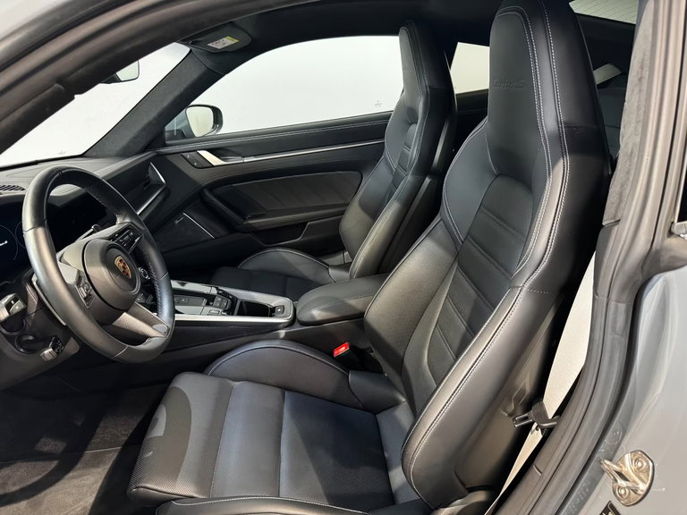 Porsche 992 Turbo S