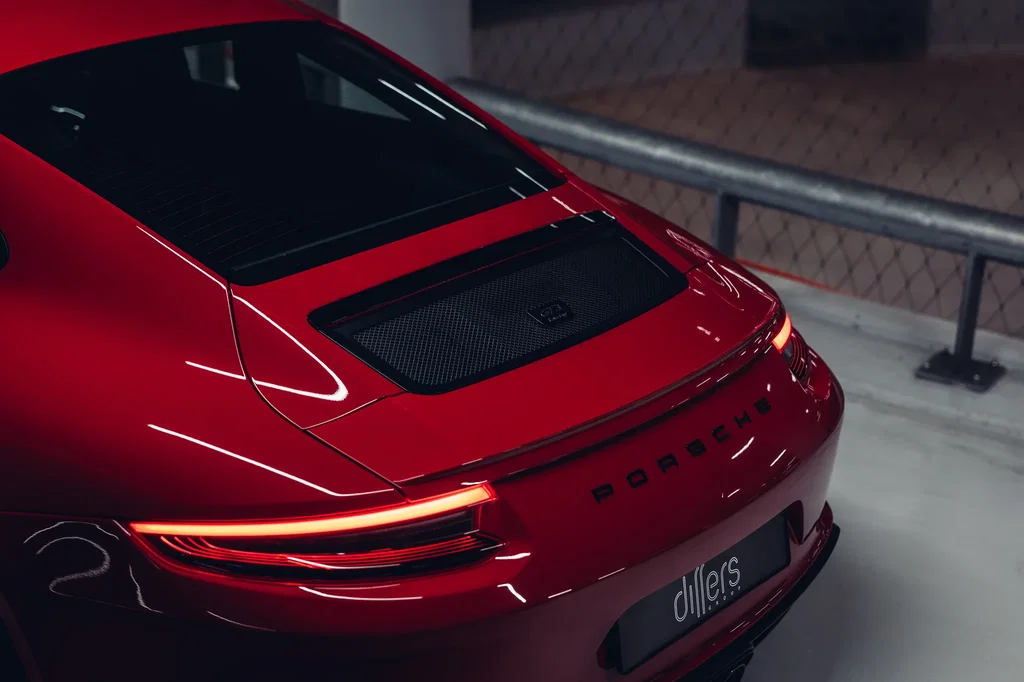 Porsche 991.2 GT3 Touring
