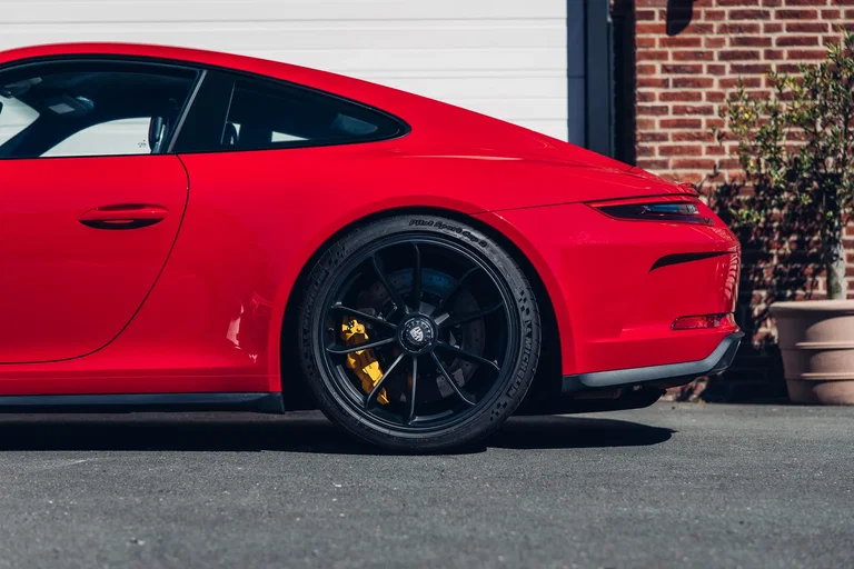 Porsche 991.2 GT3 Touring