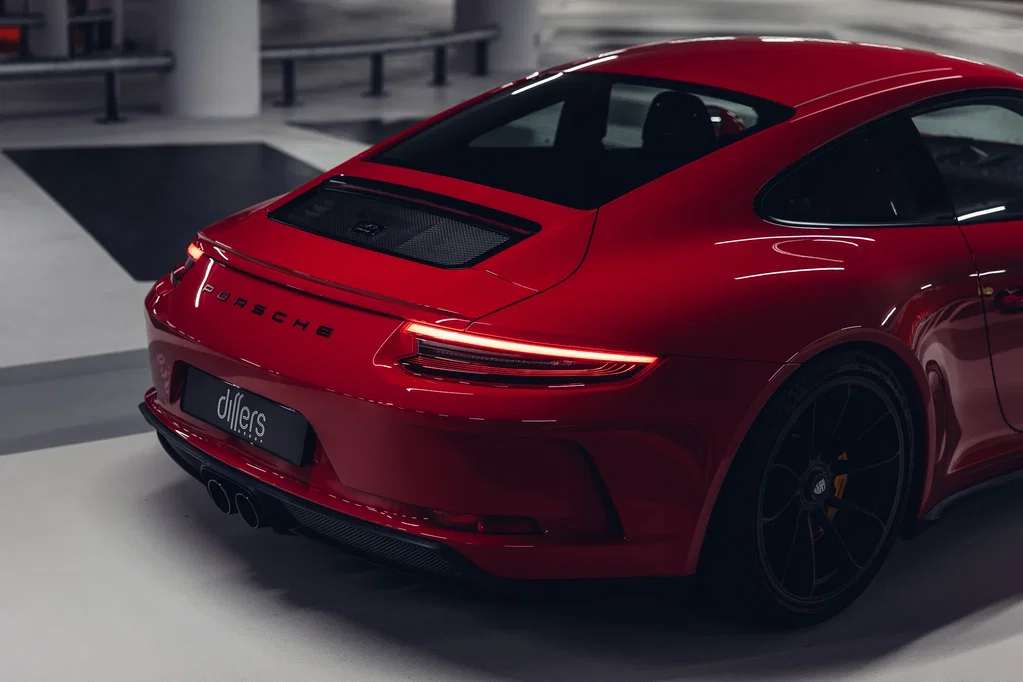 Porsche 991.2 GT3 Touring