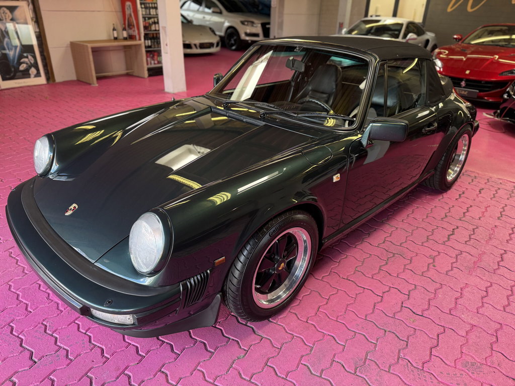 Porsche 911 Carrera 3.2