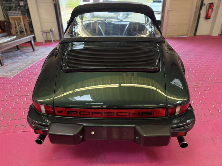 Porsche 911 Carrera 3.2