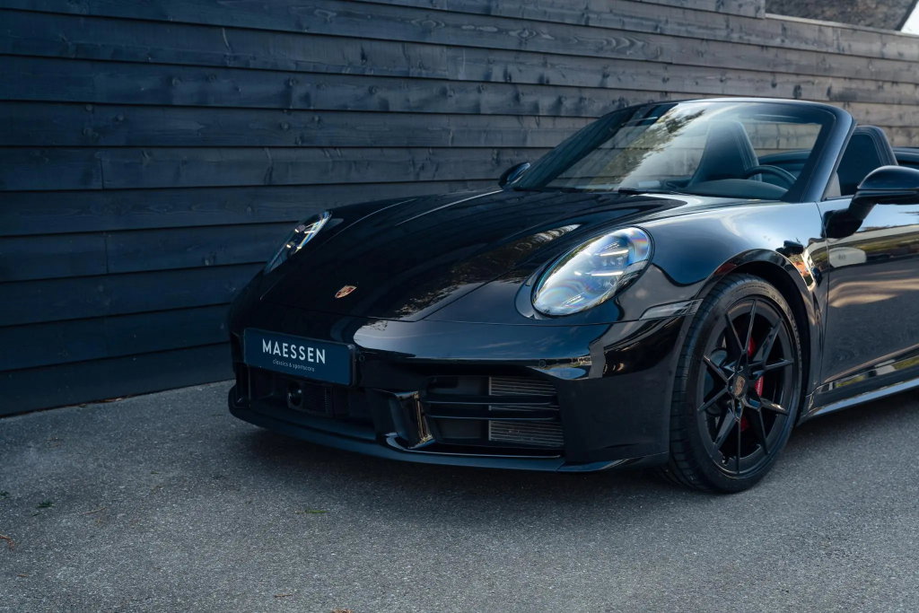 Porsche 992.2 Carrera