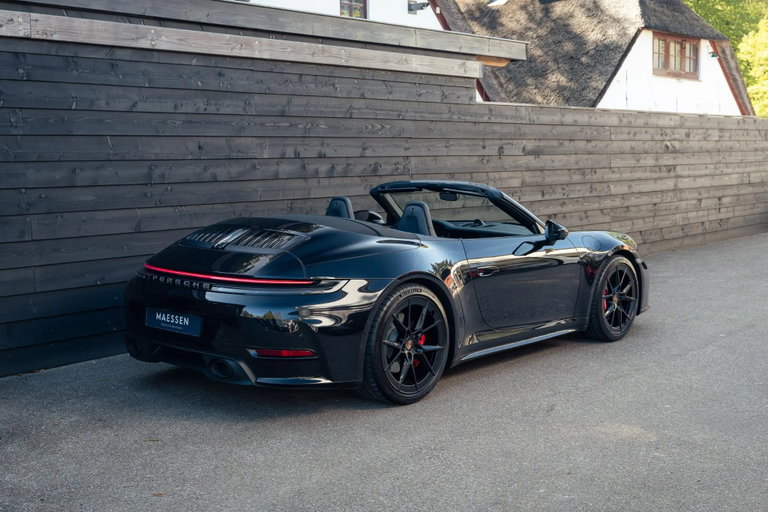 Porsche 992.2 Carrera