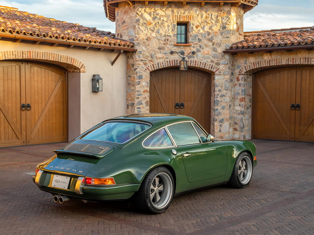 Porsche 911 Reimagined by Singer