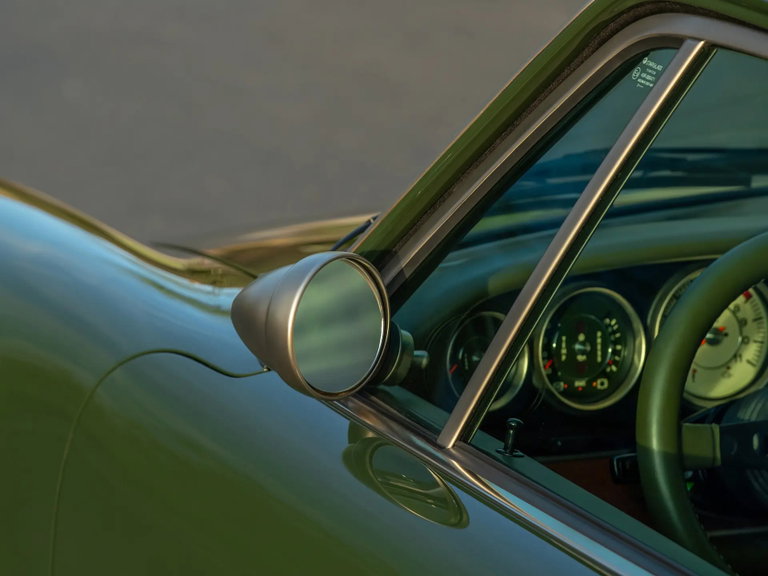 Porsche 911 Reimagined by Singer