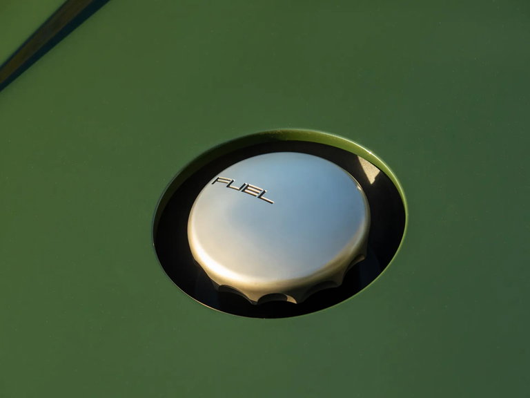 Porsche 911 Reimagined by Singer