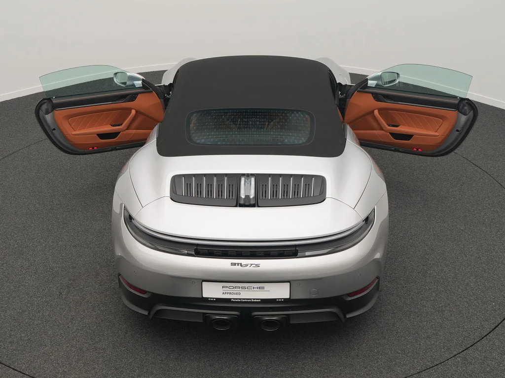 Porsche 992.2 Carrera 4 GTS